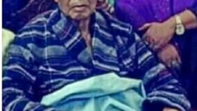 উন্নত চিকিৎসার জন্য সিঙ্গাপুর যাচ্ছেন এরশাদ; সহজে কাউকে চিনতে পারছেন না তিনি