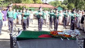রাষ্ট্রীয় মর্যাদায় বীর মুক্তিযোদ্ধা হাজি আব্দুস সাত্তারের দাফন সম্পন্ন