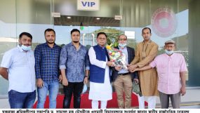 যুক্তরাজ্য শ্রমিকলীগের সভাপতি ড. সামসুল হক চৌধুরীকে ওসমানী বিমানবন্দরে সংবর্ধনা