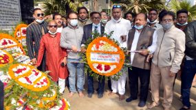 শহীদ বুদ্ধিজীবি দিবসে মহানগর আওয়ামীলীগের শ্রদ্ধাঞ্জলী