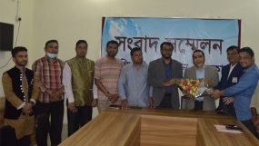 সিলেট অনলাইন প্রেসক্লাবে প্রবাসী সাংবাদিক বেলাল বদরুল সংবর্ধিত