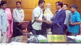 সিলেটের জেলা প্রশাসকের সাথে গ্রীণ ডিসএ্যাবল্ড ফাউন্ডেশনের সৌজন্য সাক্ষাত ও মতবিনিময়