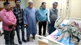সিলেট মহানগর যুবদল নেতা তানিমের মায়ের অসুস্থতায় হাসপাতালে যুবদল নেতৃবৃন্দ