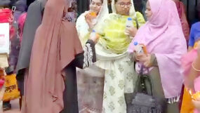 এসএসসি পরীক্ষার্থী ও অভিভাবকদের পাশে সিলেট ছাত্রদলের নারীকর্মীরা