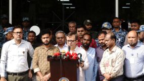 বাহরাইনে নিহত প্রবাসী গিরিশ চন্দ্র সূত্রধরের মরদেহ দেশে পৌঁছেছে, পরিবারের কাছে হস্তান্তর