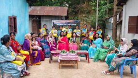চা শ্রমিক সন্তানদের মধ্যে ইনার হইল ক্লাব অব সিলেট হেরিটেজ স্যানেটারি ন্যাপকিন ও শিক্ষা উপকরণ বিতরণ