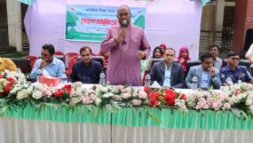 শিক্ষা পদক প্রদান অনুষ্ঠানে সিসিক প্রশাসক