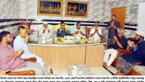 অসুস্থ ব্যবসায়ী নেতা দিলওয়ার হোসেনকে দেখতে গেলেন বাণিজ্য মন্ত্রী খন্দকার আব্দুল মুক্তাদির