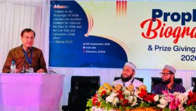 সীরাতে রাসূল (সাঃ) এর আদর্শে আগামী প্রজন্মকে গড়ে তুলতে হবে : কয়েস লোদী