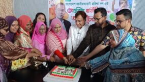 নারীর অধিকার ও মর্যাদা প্রতিষ্ঠায় মহিলা দল কার্যকর ভূমিকা রাখছে : কয়েস লোদী