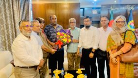 সিসিক প্রশাসকের সঙ্গে সিকৃবি উপাচার্যের সৌজন্য সাক্ষাৎ